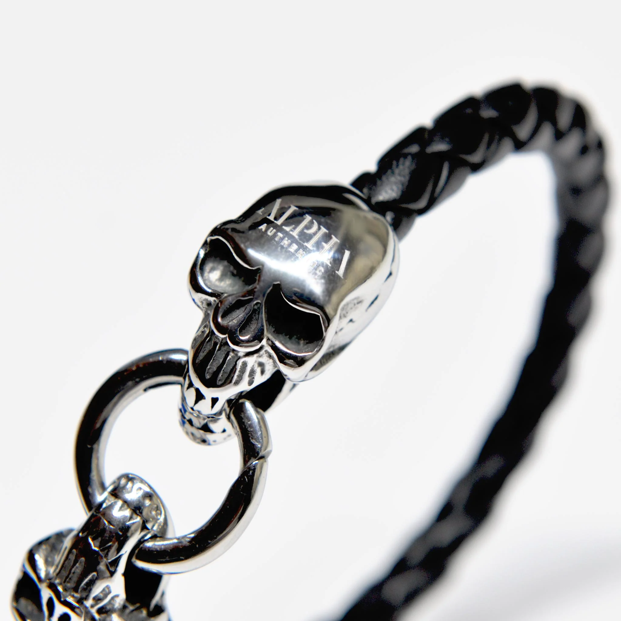 Vegas Skull Leather Bracelet - Image 4