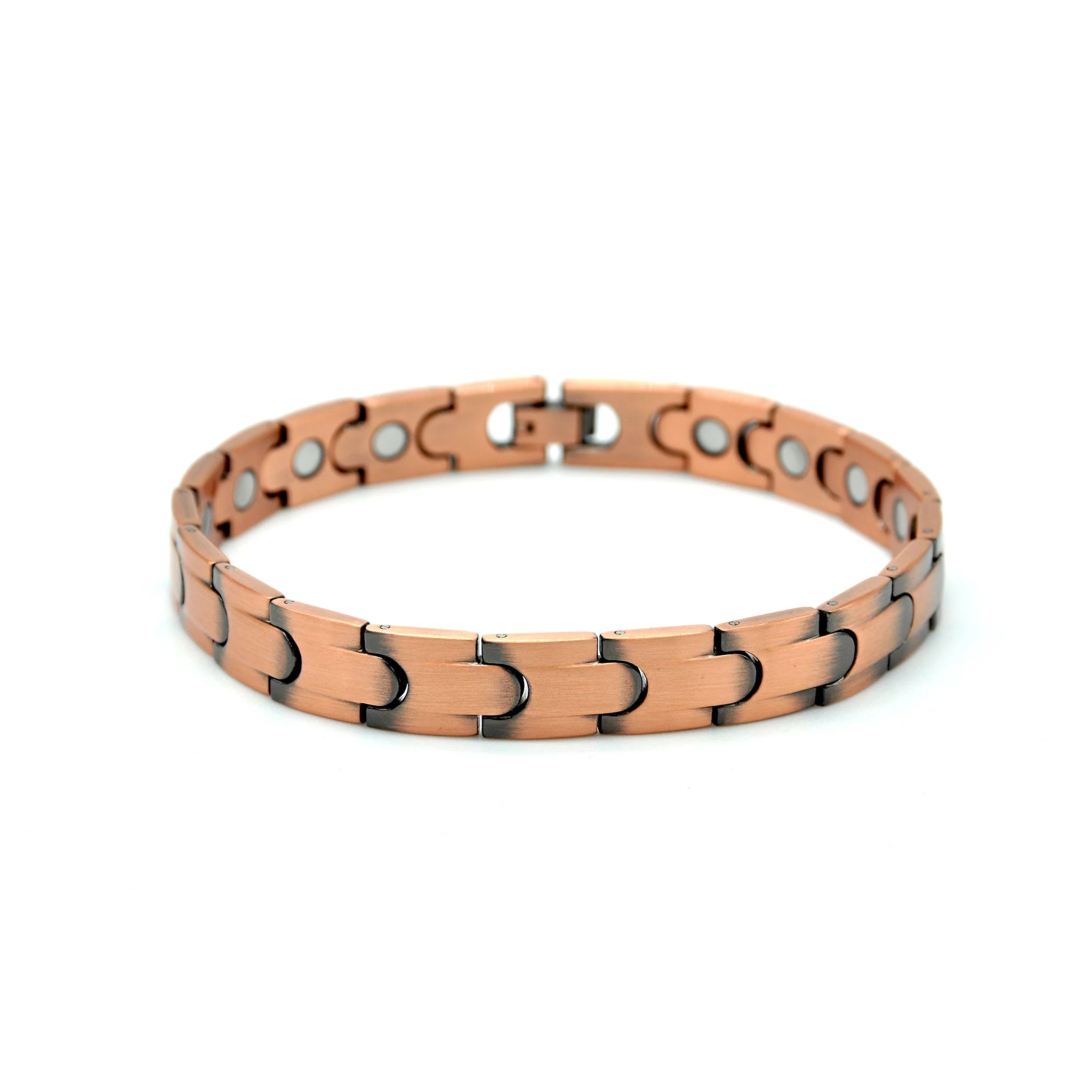 Jaimie Magnetic Link Copper Bracelet | ALPHA™ mens - Image 6