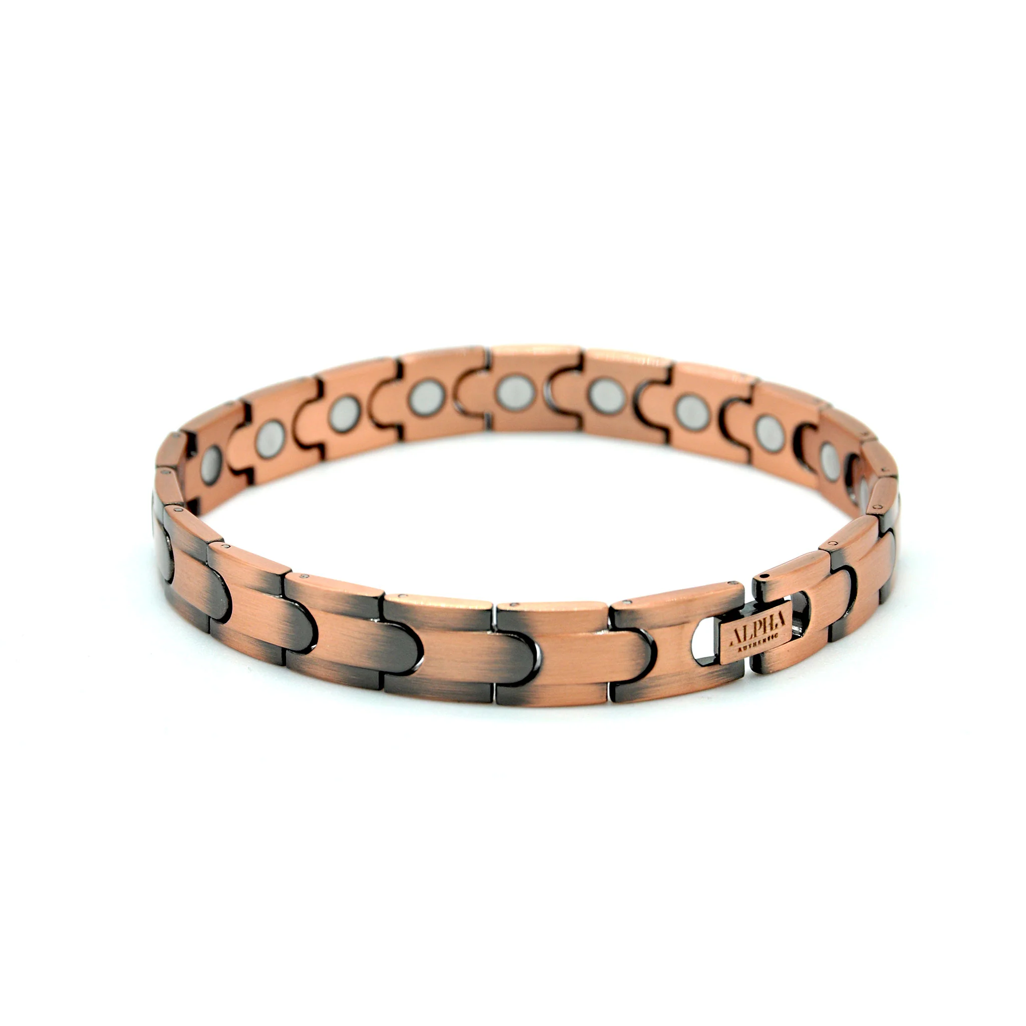 Jaimie Magnetic Link Copper Bracelet | ALPHA™ mens - Image 8