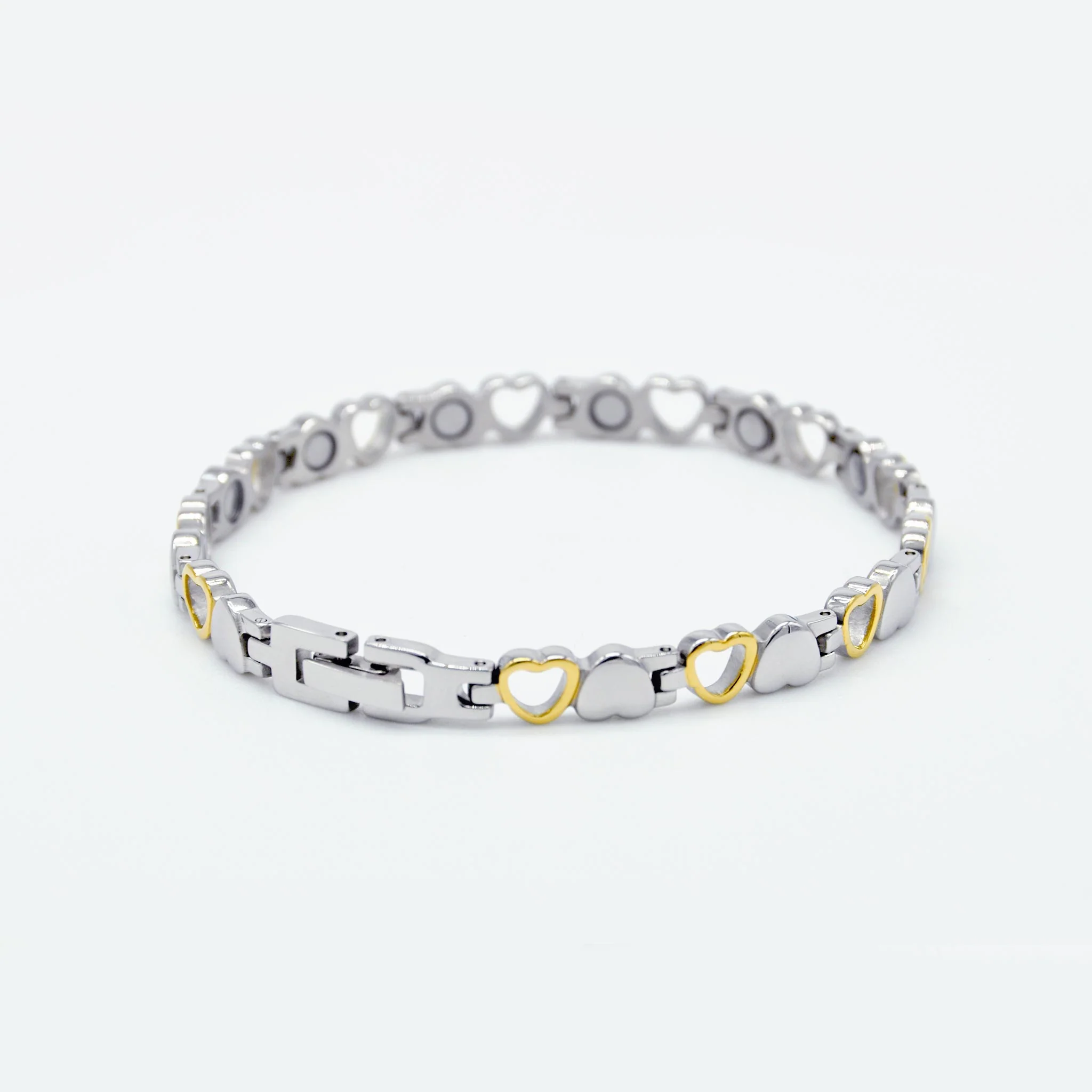 Eve heart silver and gold magnetic bracelet - Image 6