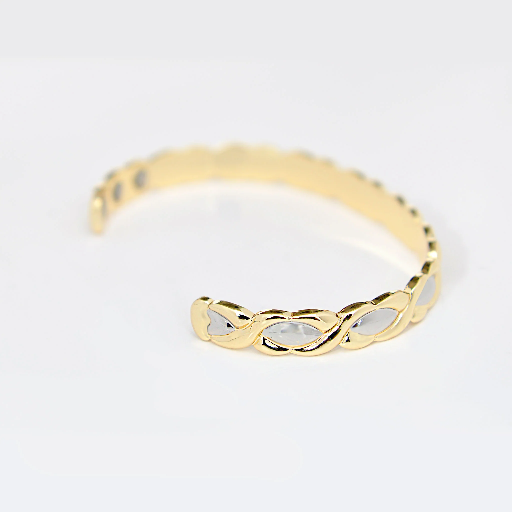 Hazel magnetic bracelet - Image 3