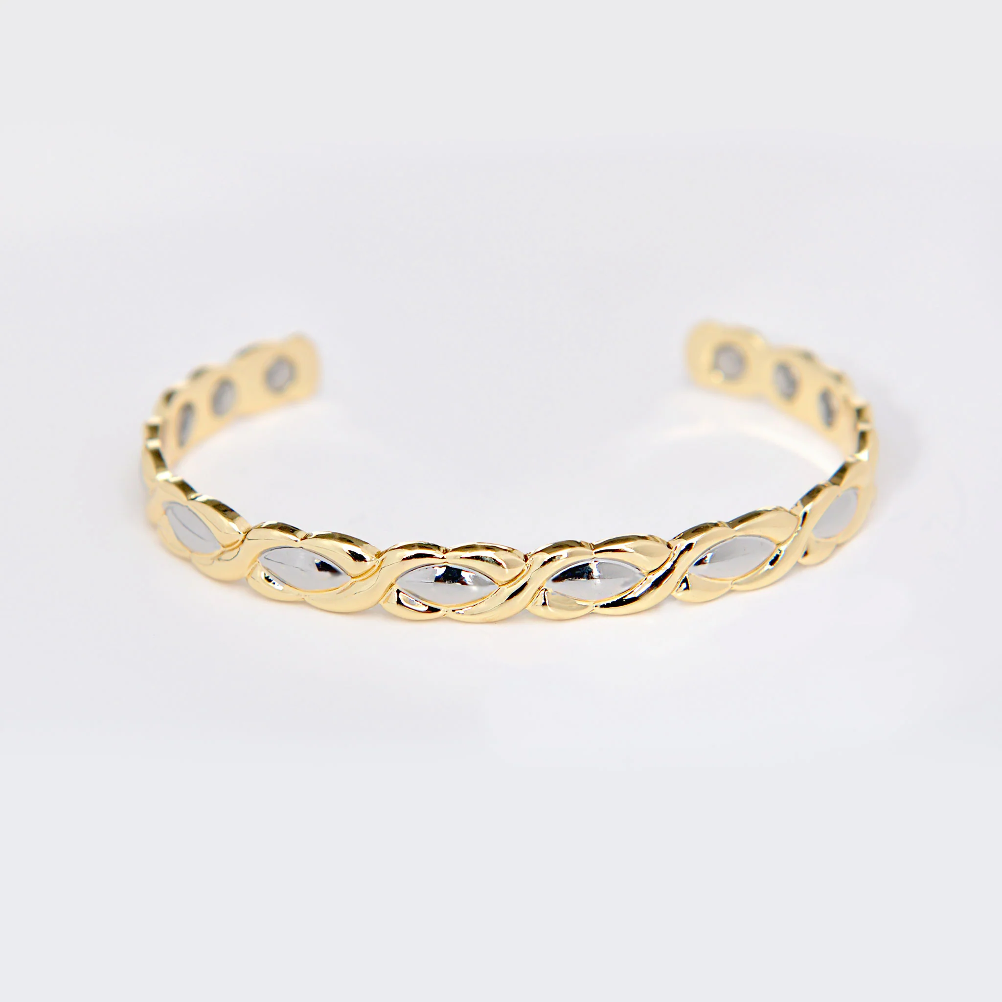 Hazel magnetic bracelet - Image 7