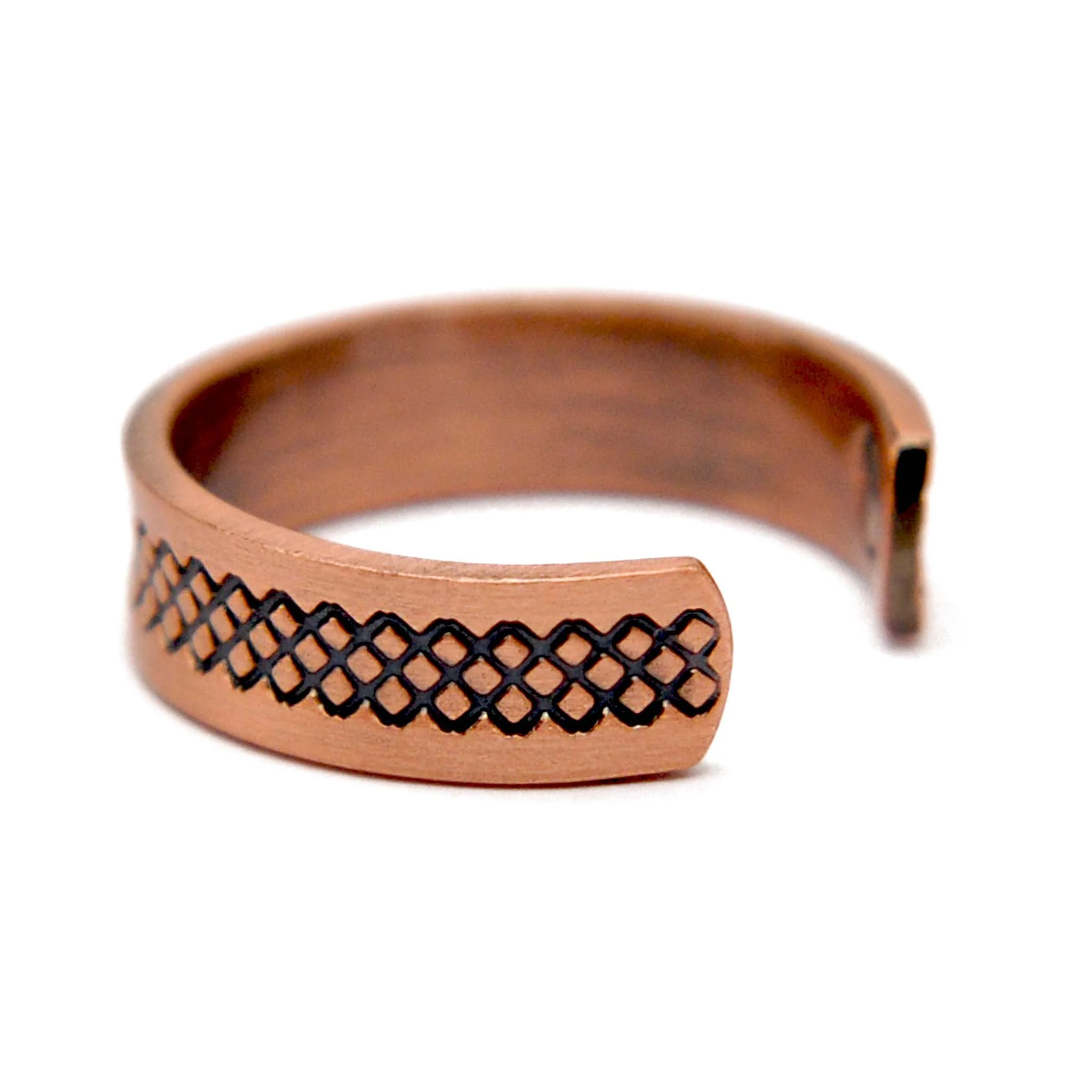 Quinn Copper Ring with Magnets - Image 7