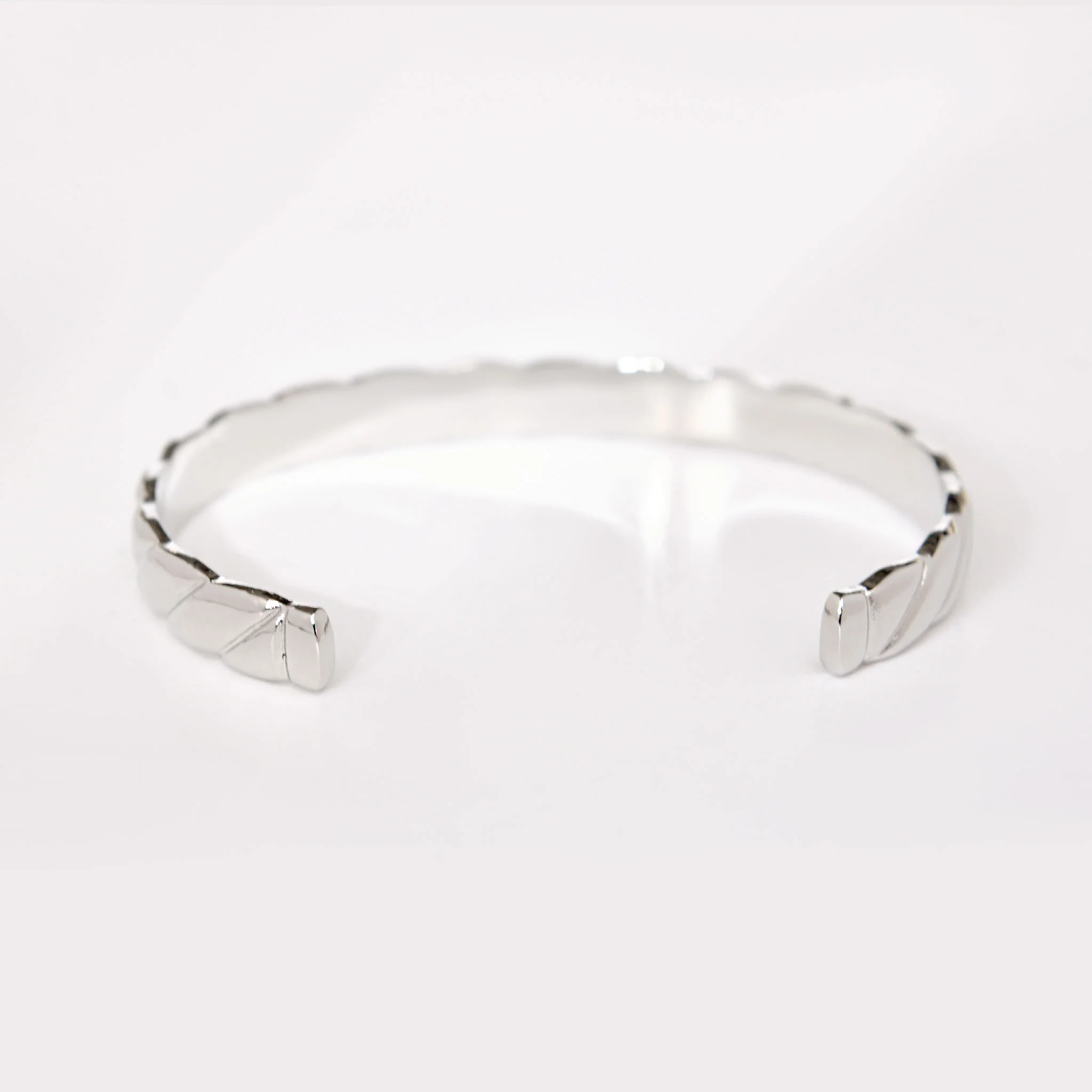 Elodie magnetic bracelet - Image 5