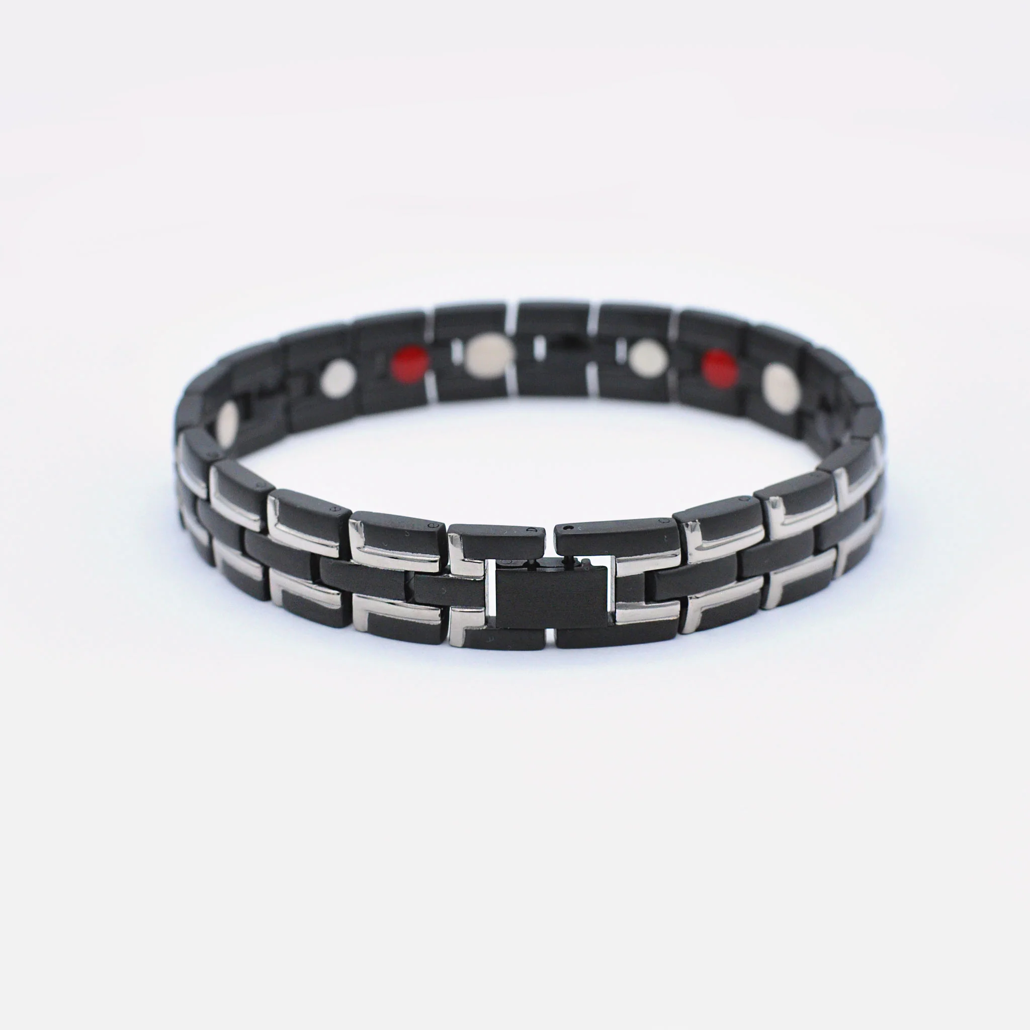 Finley titanium magnetic bracelet - Image 3