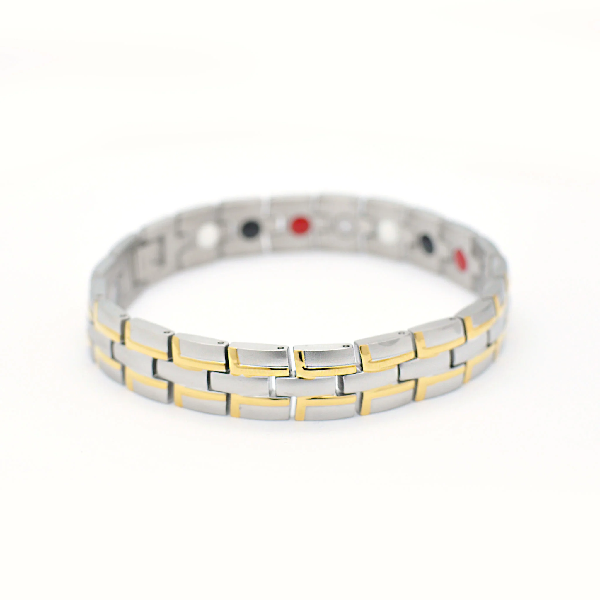 Oren silver and gold magnetic bracelet - Image 4